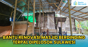 Bangun Masjid Berdinding Terpal Di Pelosok Sulawesi